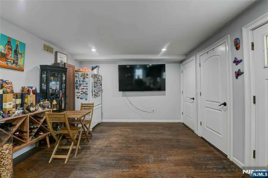 188 Pennington Street, Newark, NJ 07105 - Image #3