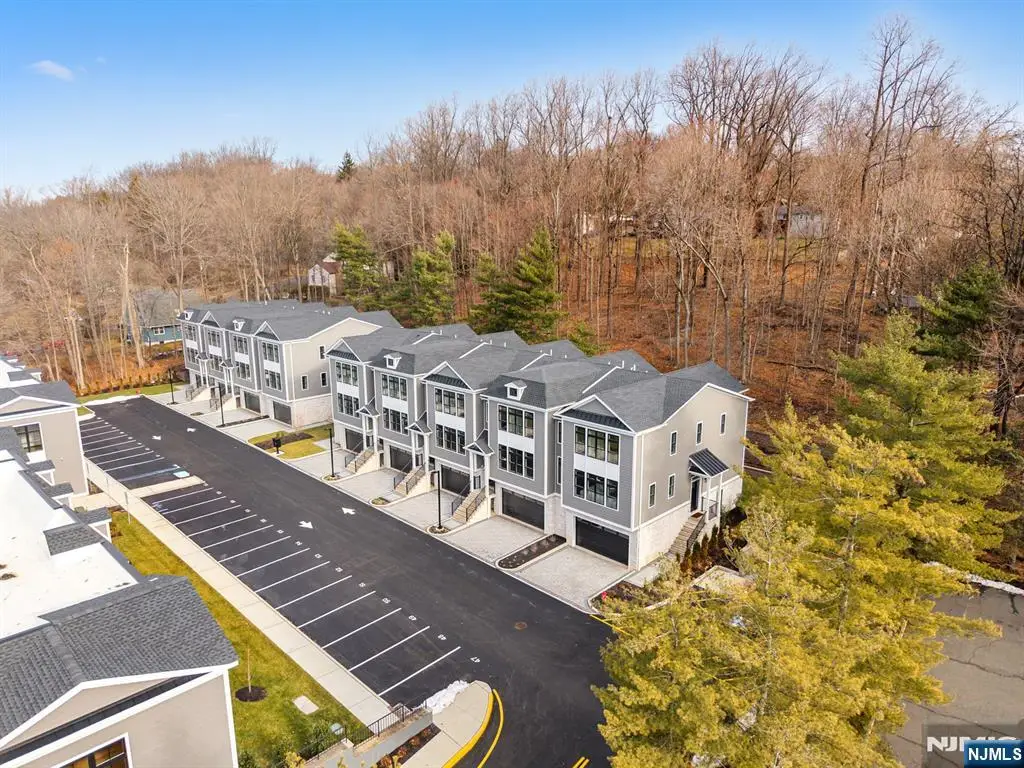 188 Broadway 5, Woodcliff Lake, NJ 07677 - Image #1