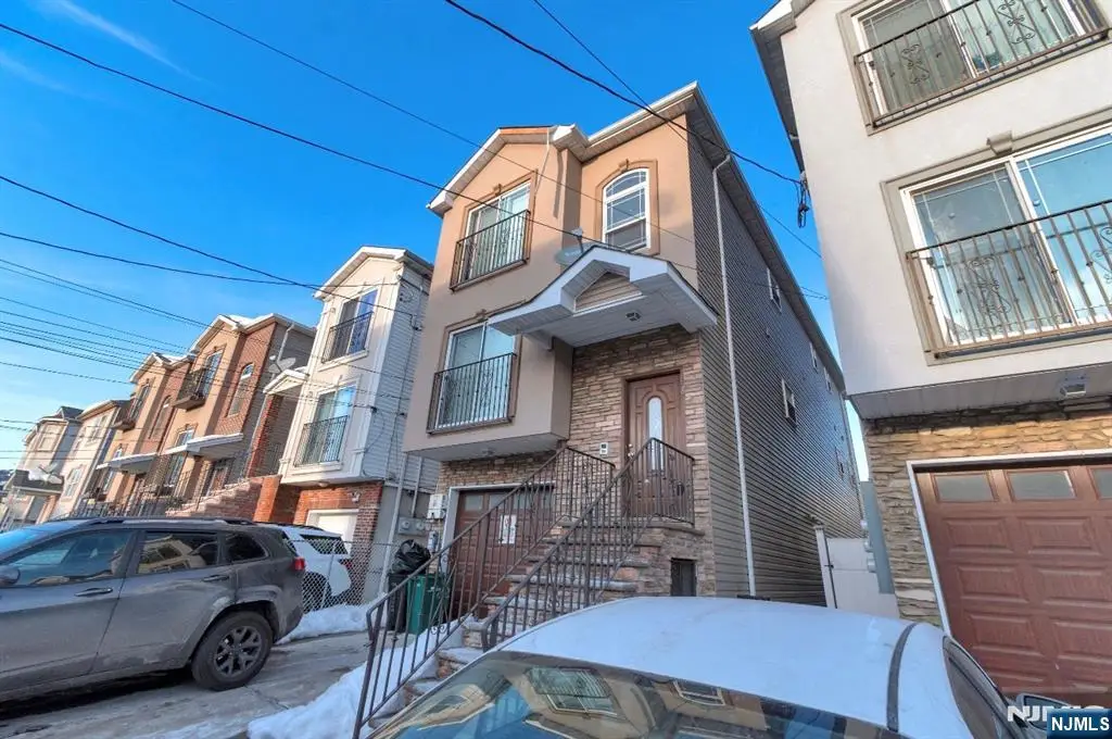 327 Park Street, Elizabeth, NJ 07206 - Image #1