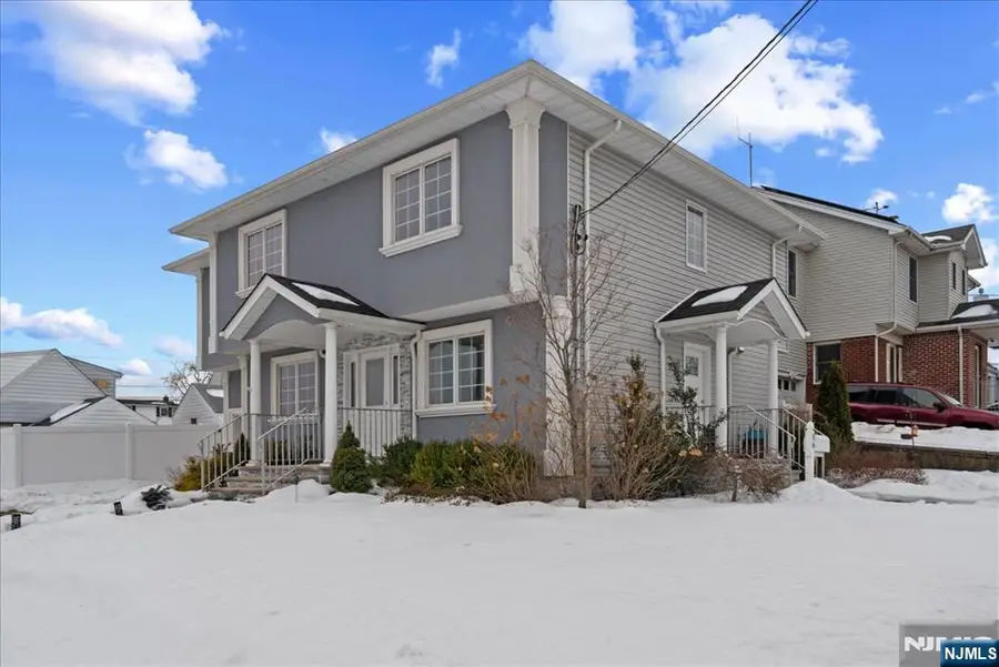 86 Hillman Drive, Elmwood Park, NJ 07407 - #2