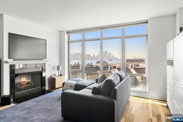 8100 River Road 716, North Bergen, NJ 07047