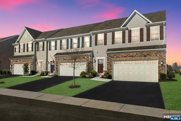 13 Sierra Place, Sparta, NJ 07871