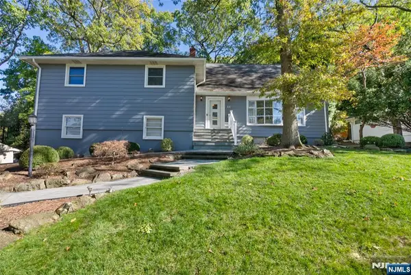 44 Rumson Road, Livingston, NJ 07039