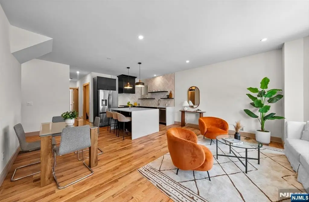 221 Clerk Street 1, Jersey City, NJ 07305 - Image #1