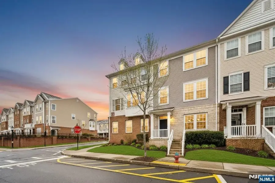 4 Wesmont Drive 1102, Wood Ridge, NJ 07075 - #3