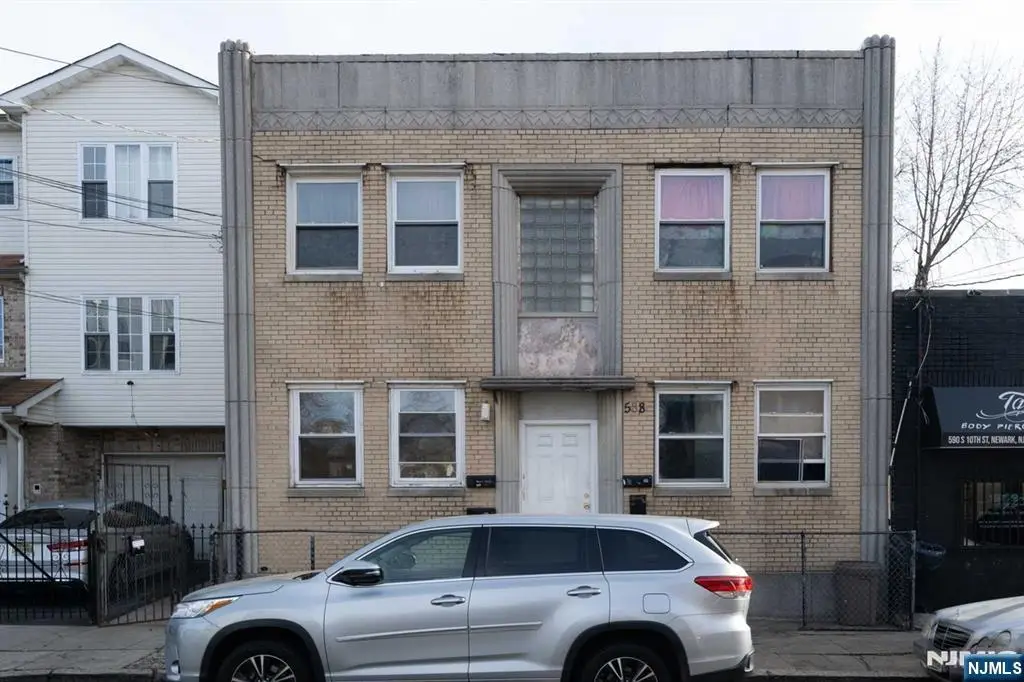 588 10th Street, Newark, NJ 07103 - #1