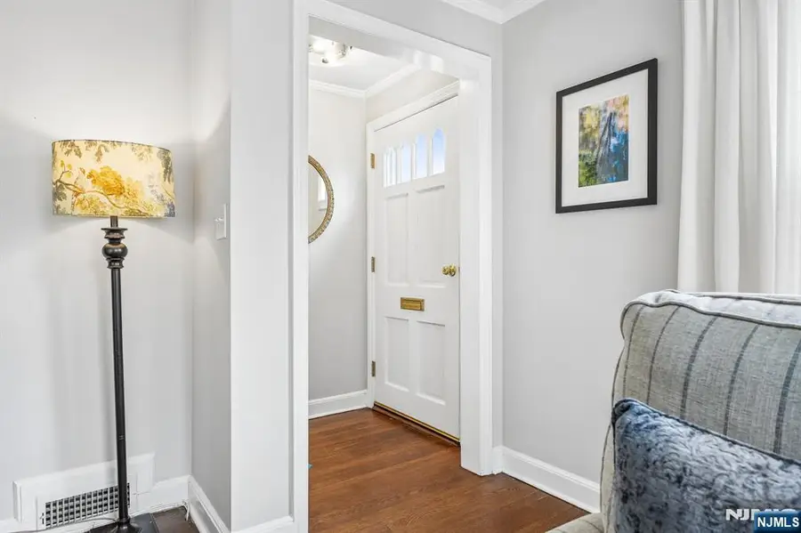 436 Cambridge Road, Ridgewood, NJ 07450 - #3