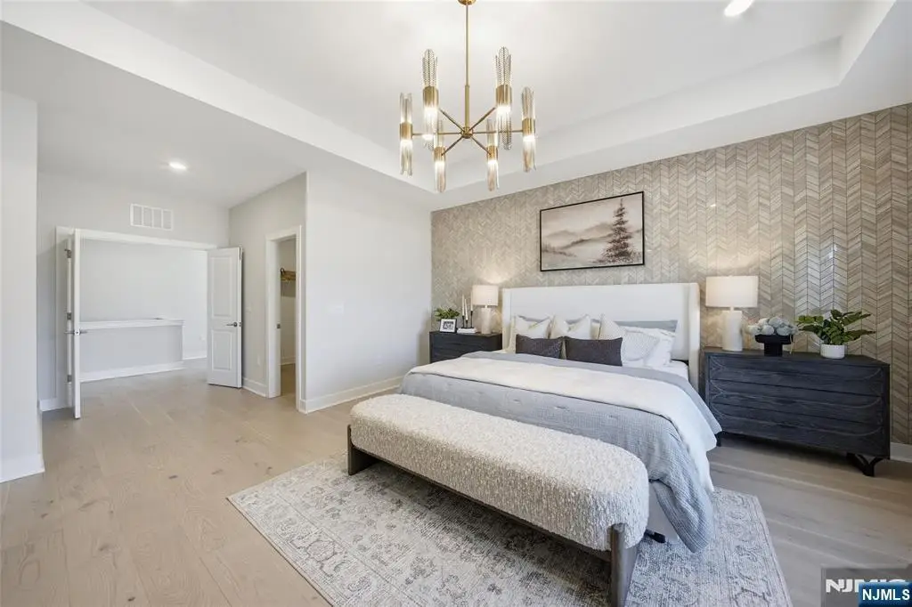 14 Arlington Place, Fair Lawn, NJ 07036 - #1