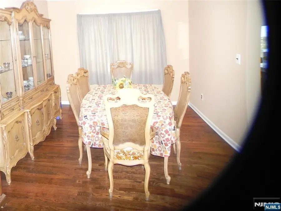 18 La Rosa Drive, Little Ferry, NJ 07643 - #3