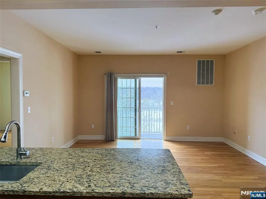 1305 Windsor Park Court 305, Englewood, NJ 07631 - #3