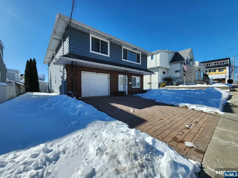 830 Pennsylvania Avenue, Lyndhurst, NJ 07071 - Image #2