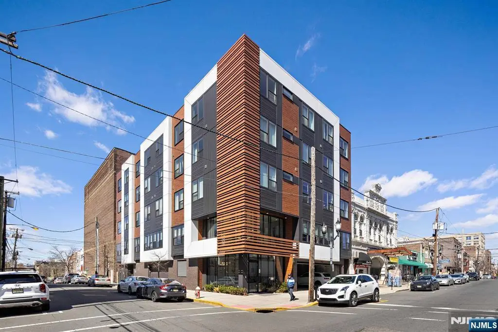 6401 Park Avenue 401, West New York, NJ 07093 - #1