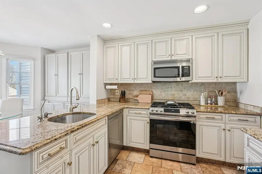 52 Ryan Lane 1105, Lincoln Park, NJ 07035 - #2