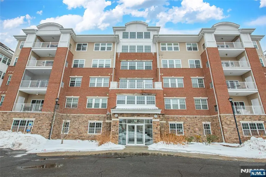 10323 Warrens Way, Wanaque, NJ 07465 - #1