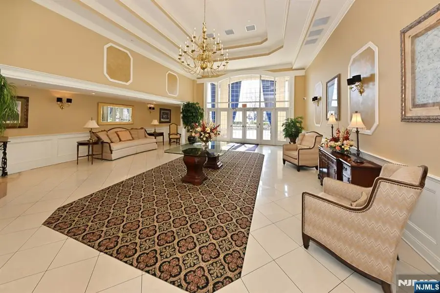 175 Rochelle Avenue 301, Rochelle Park, NJ 07662 - #2