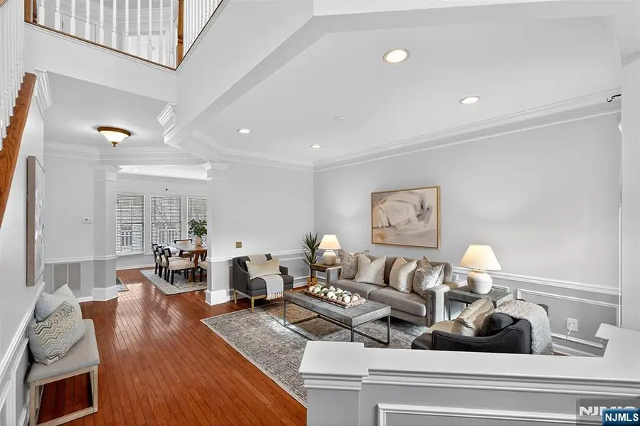 4 Generals Lane, Totowa, NJ 07512 - #3