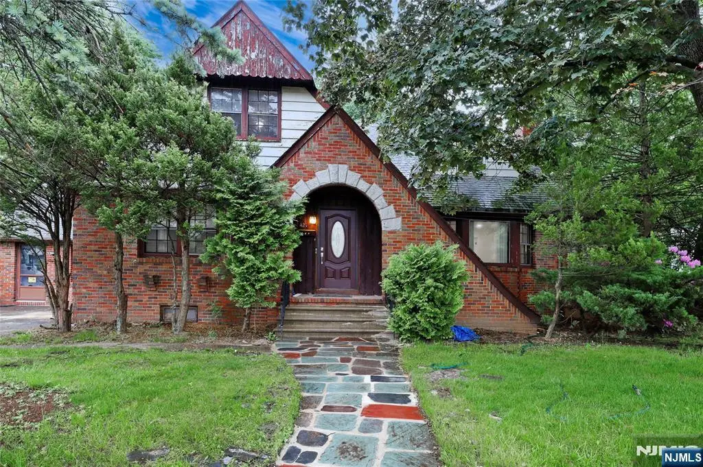 4-21 Saddle River, Fair Lawn, NJ 07410 - #1