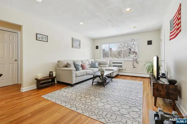 35 Espy Road, Caldwell, NJ 07006