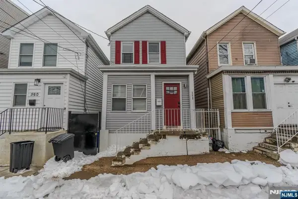 562 18th Street, Newark, NJ 07103