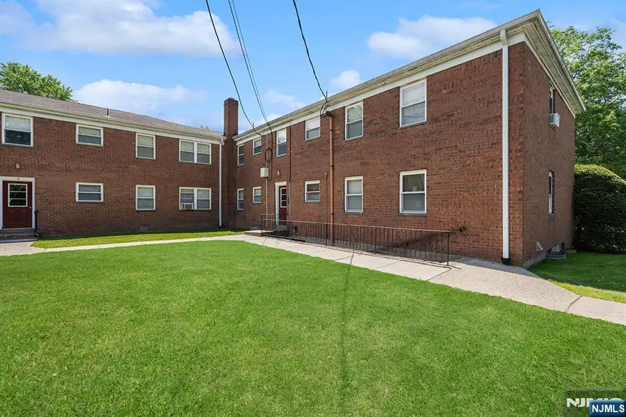 3 Rustic Circle D, Montvale, NJ 07645 - #3