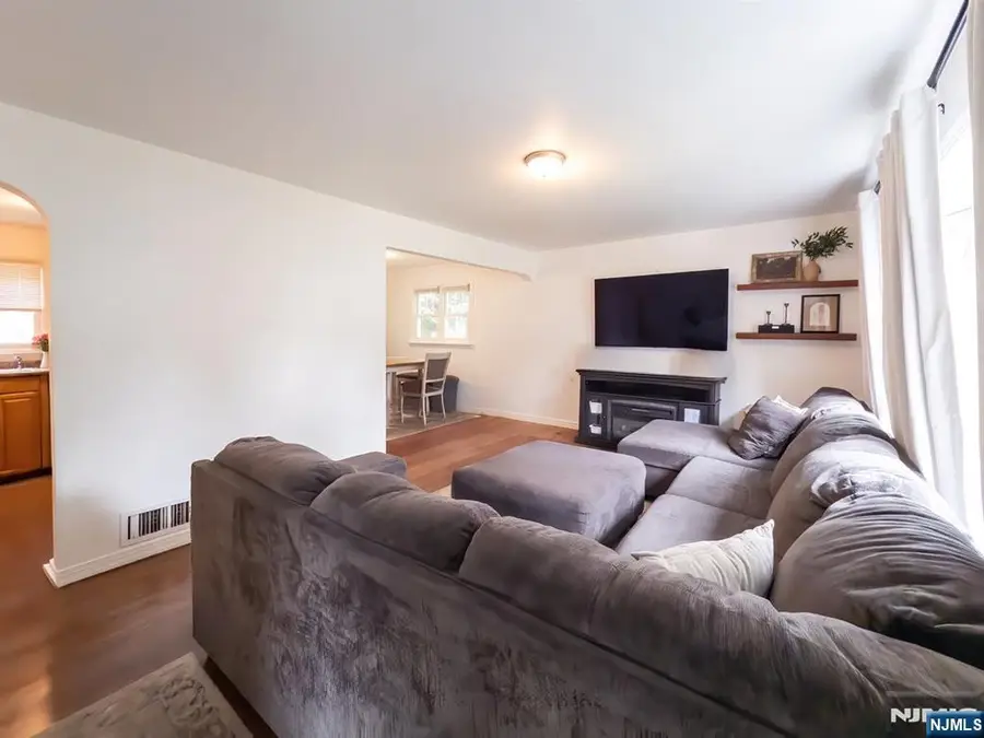 19 Bedford Road, Dumont, NJ 07628 - #3