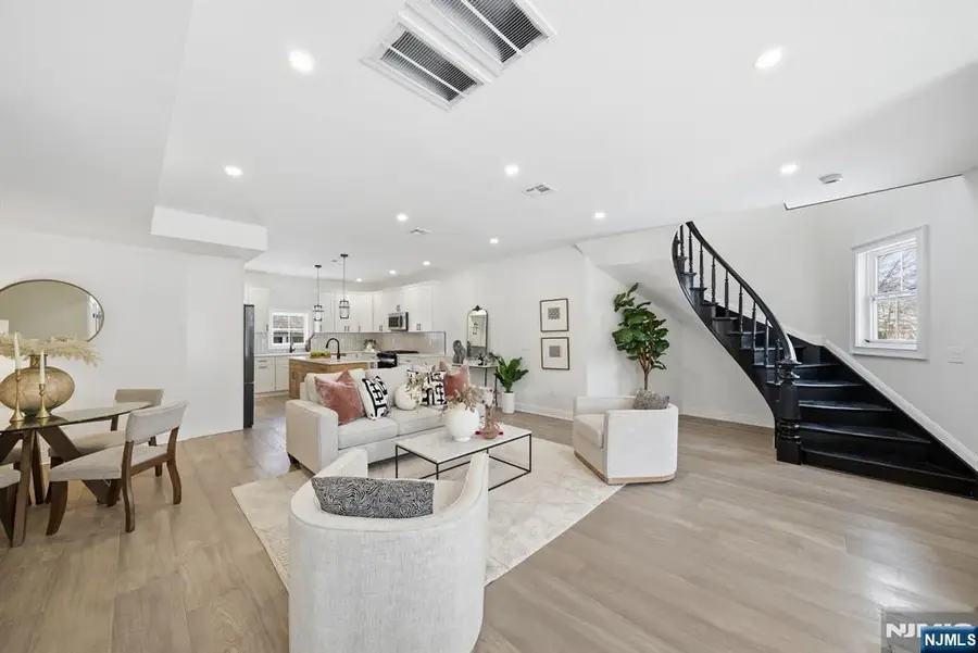 28 Irving Street, Montclair, NJ 07042 - #3