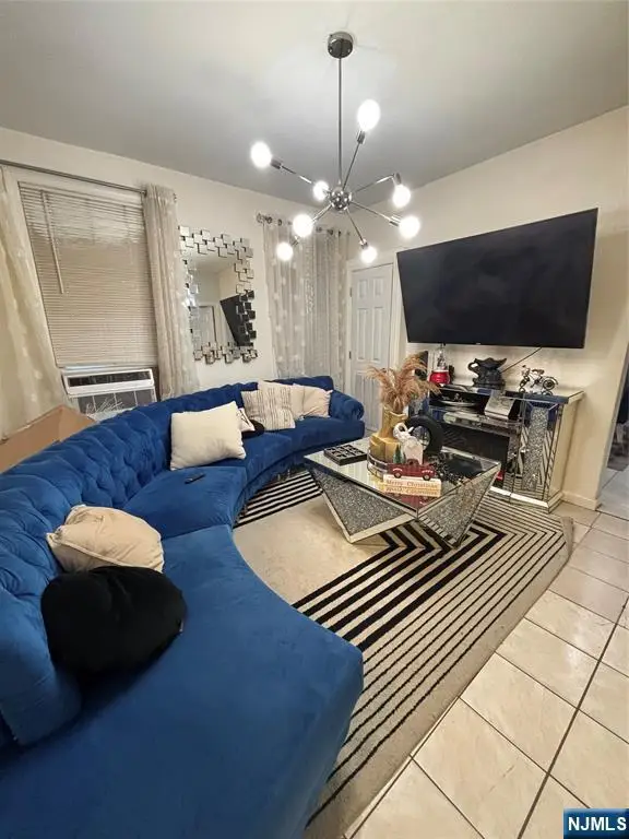 23 Oak Street, Paterson, NJ 07501 - #3