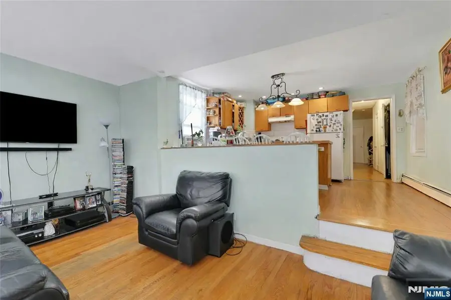 251 Grant Avenue, Cliffside Park, NJ 07010 - #3