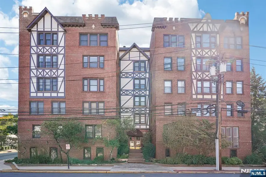 109 Grand Avenue 4A, Englewood, NJ 07631 - #2