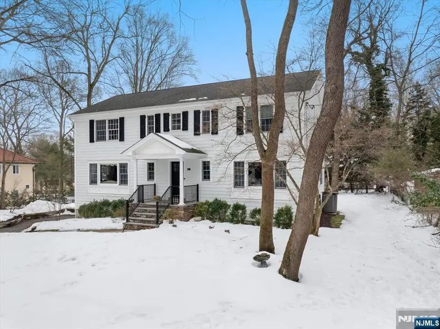 4 Lindeman Avenue, Closter, NJ 07624 - #3