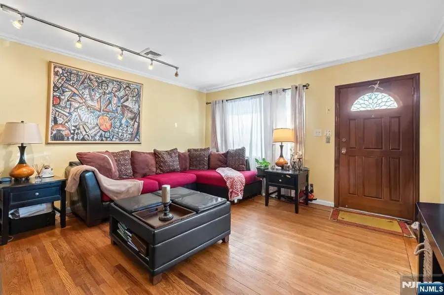 403 Hazlitt Avenue, Leonia, NJ 07605 - #3