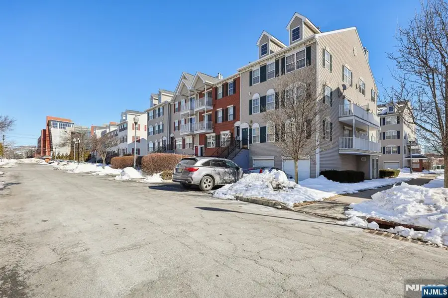 246 Matthews Drive 246, Newark, NJ 07103 - #3