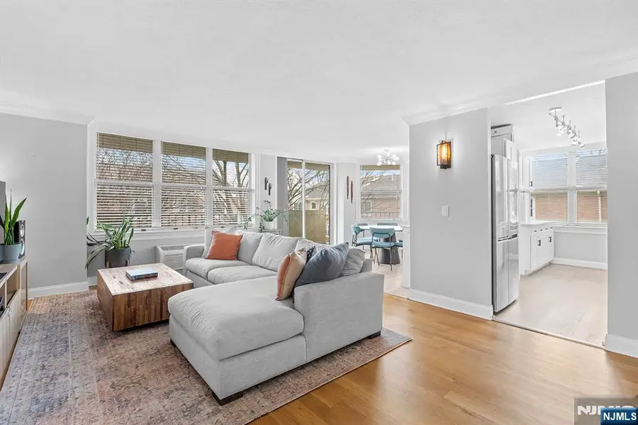 100 Grand Cove Way 3A, Edgewater, NJ 07020 - #2