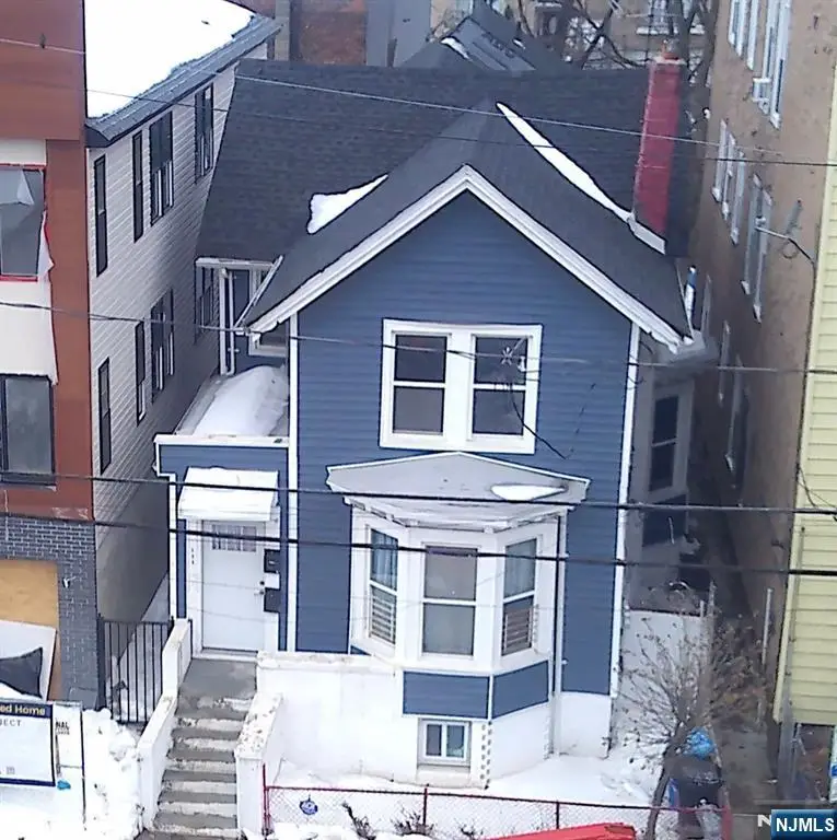 111 Ridgewood Avenue, Newark, NJ 07108 - #1