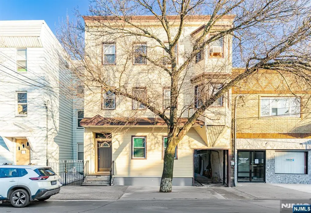 86 Pacific Street, Newark, NJ 07105 - #1