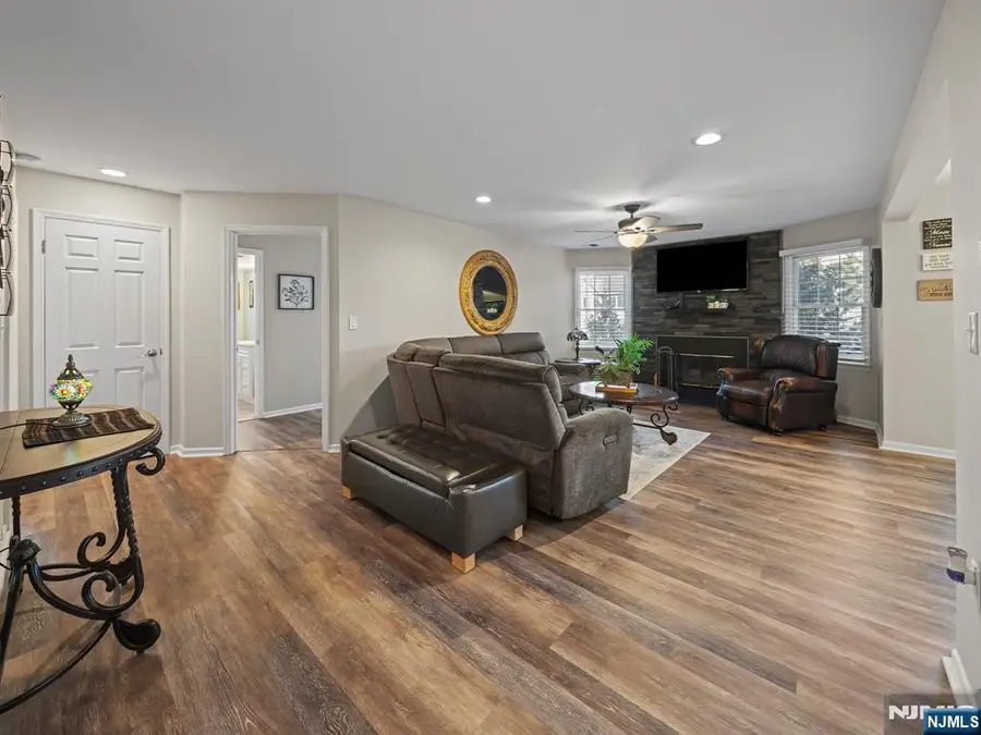 56 Quartz Lane 56, Paterson, NJ 07501 - #3