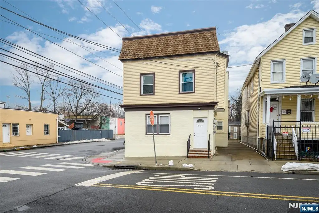 527 Cary Street, Orange, NJ 07050 - #1