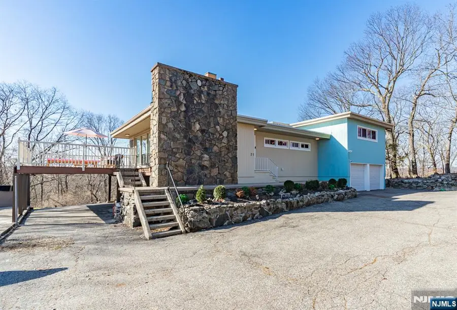 21 Skyview Road, Ringwood, NJ 07456 - #2