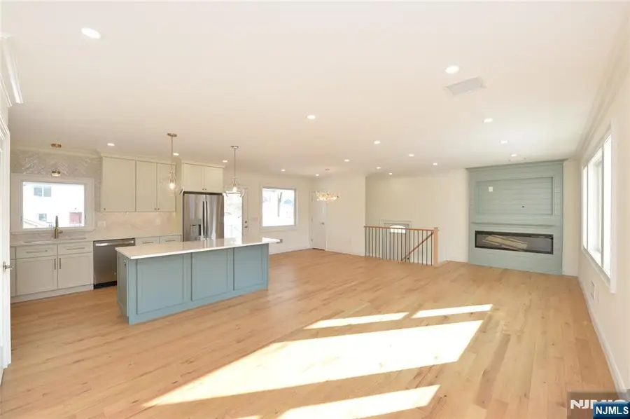 31 Albert Avenue, Fair Lawn, NJ 07410 - #2