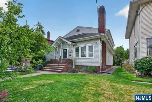 29 Temple Place, Passaic, NJ 07055