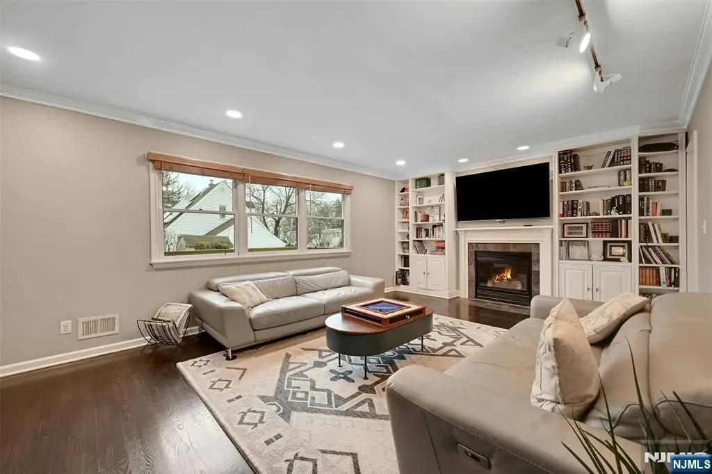 288 Schley Place, Teaneck, NJ 07666 - #1