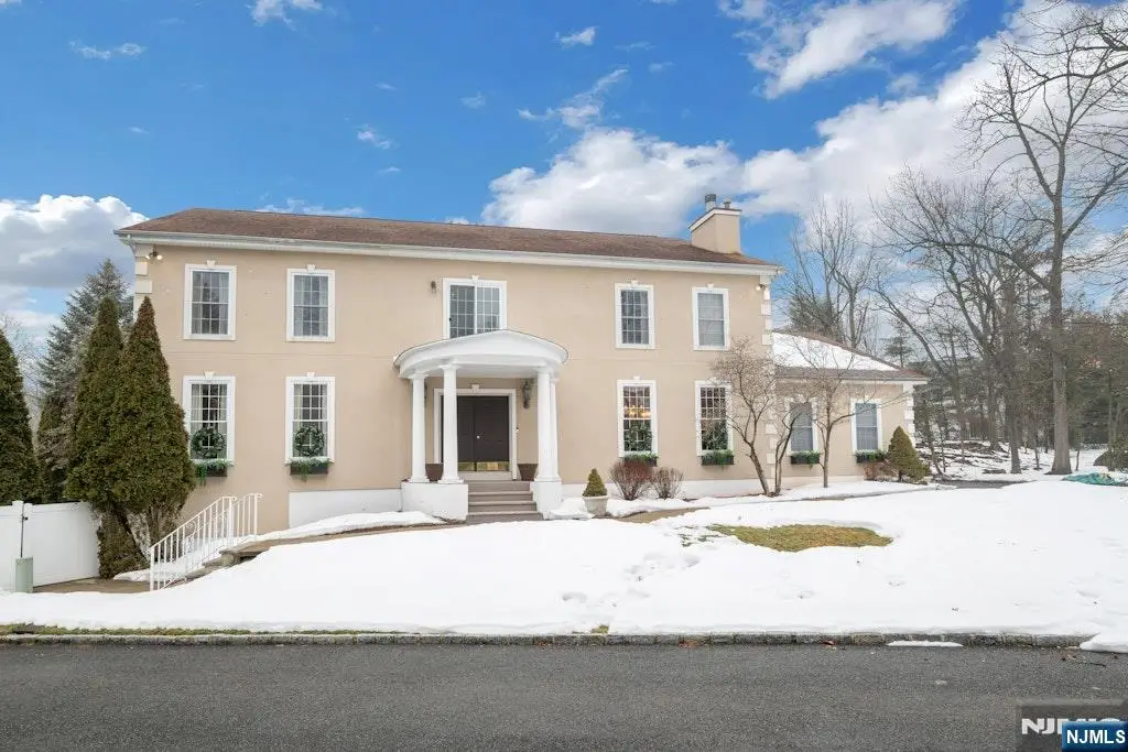 16 Lenape Trail, Montclair, NJ 07043 - #1