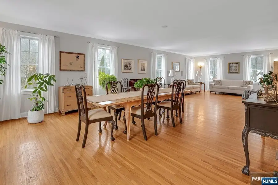 16 Lenape Trail, Montclair, NJ 07043 - #3