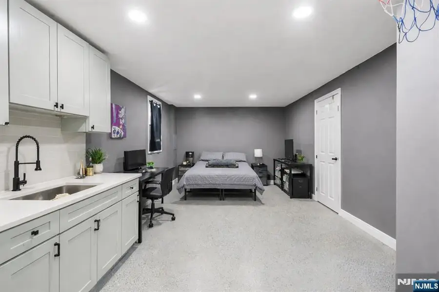 147 Pine Avenue, New Milford, NJ 07646 - #3