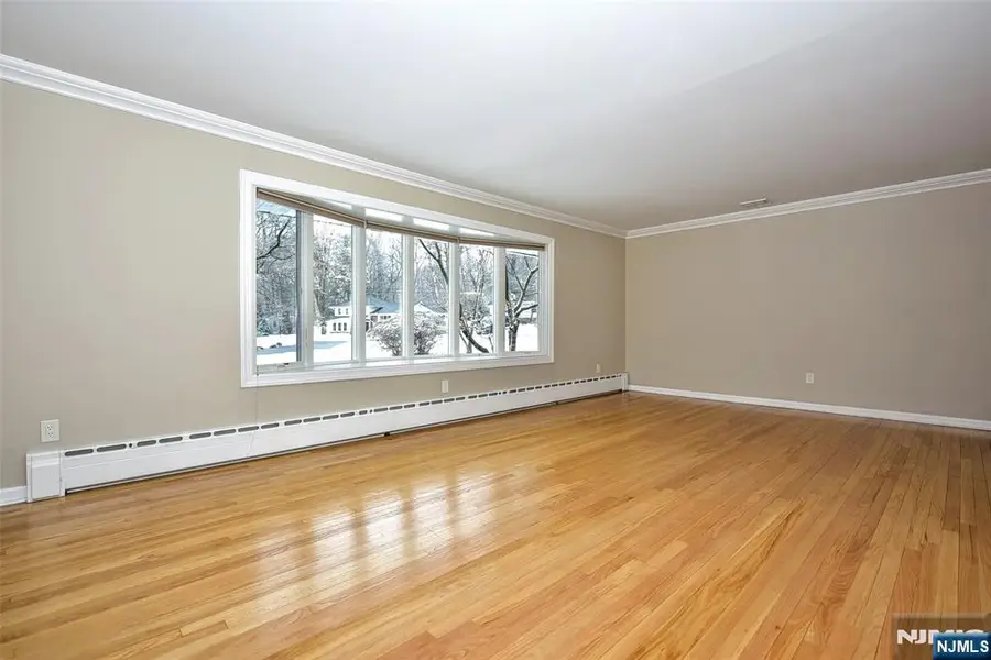 339 Kay Lane, Wyckoff, NJ 07481 - #3