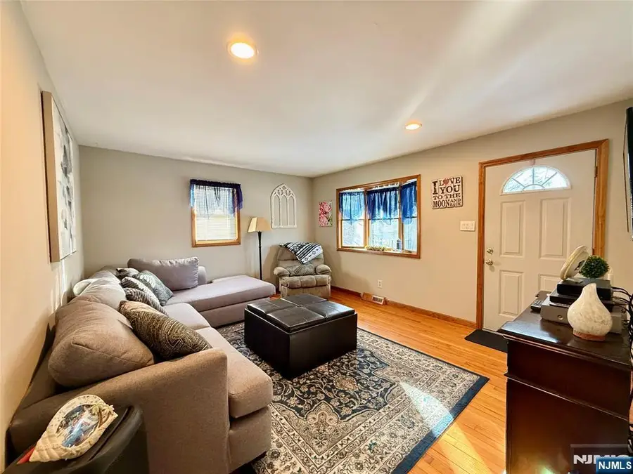 50 Glen Avenue, Hardyston, NJ 07460 - #2