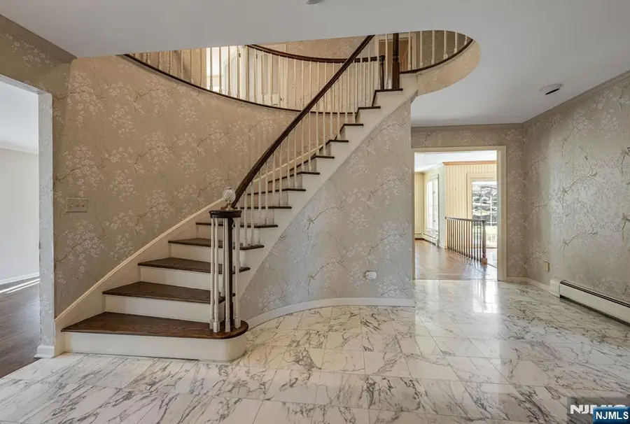 14 Adams Drive, Cresskill, NJ 07626 - #2