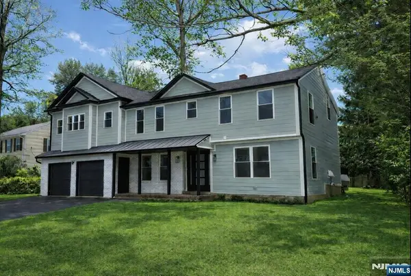 368 Knickerbocker Road, Tenafly, NJ 07670