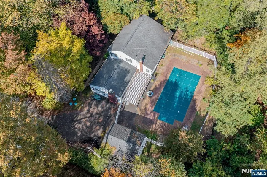 75 Cherokee Avenue, Allendale, NJ 07401 - #2