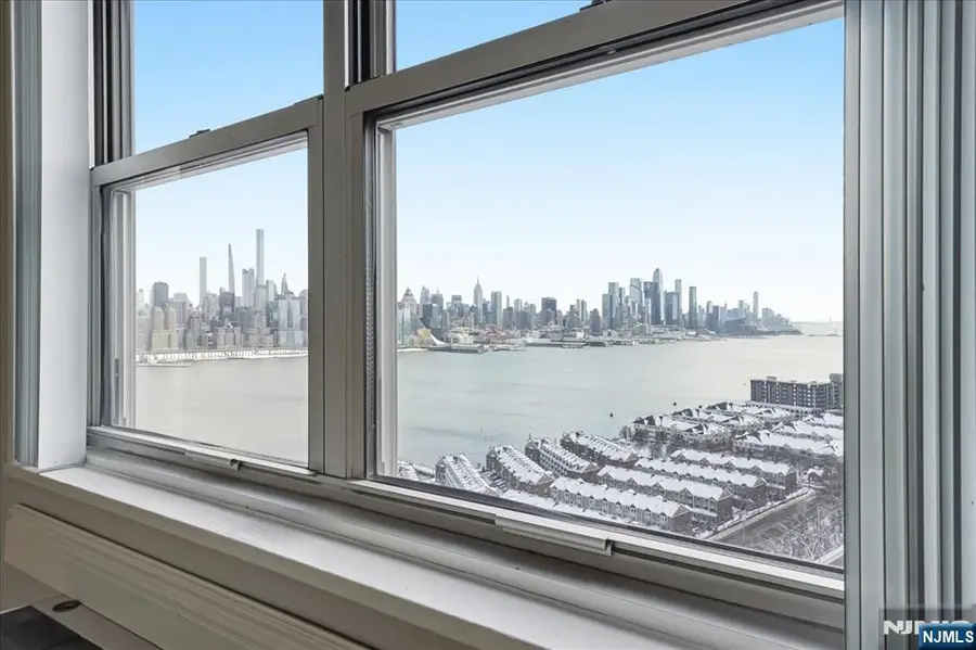 6600 Boulevard East 15D, West New York, NJ 07093 - #3